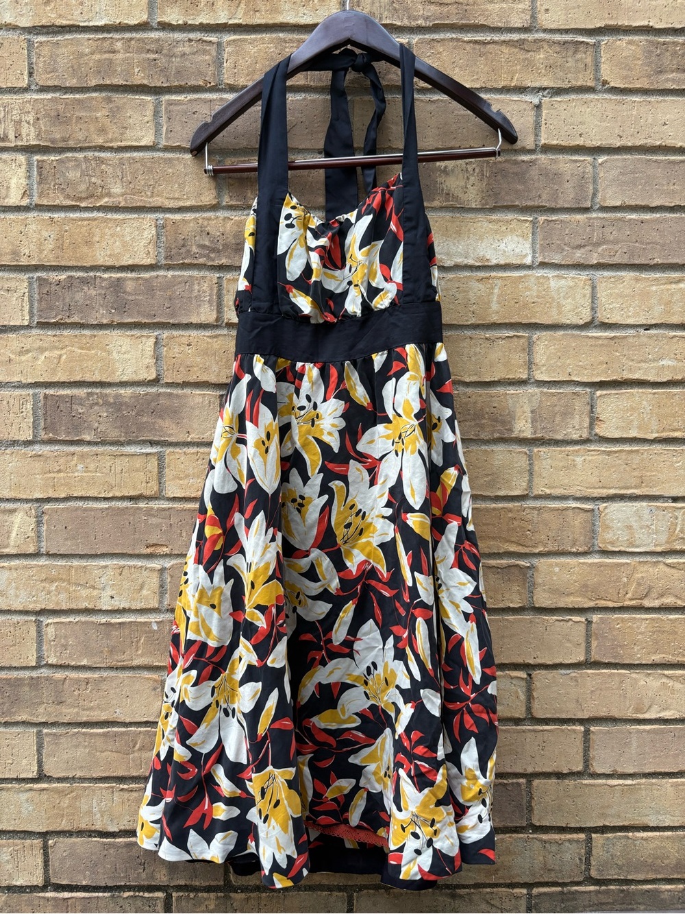 Moulinette Soeurs Anthropologie Silk Halter Dress with Yellow & White Floral